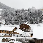 Apartment Close To Lifts Mittersill