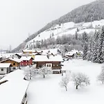 Close To Lifts Apartment