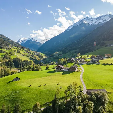 Close To Lifts Apartman *